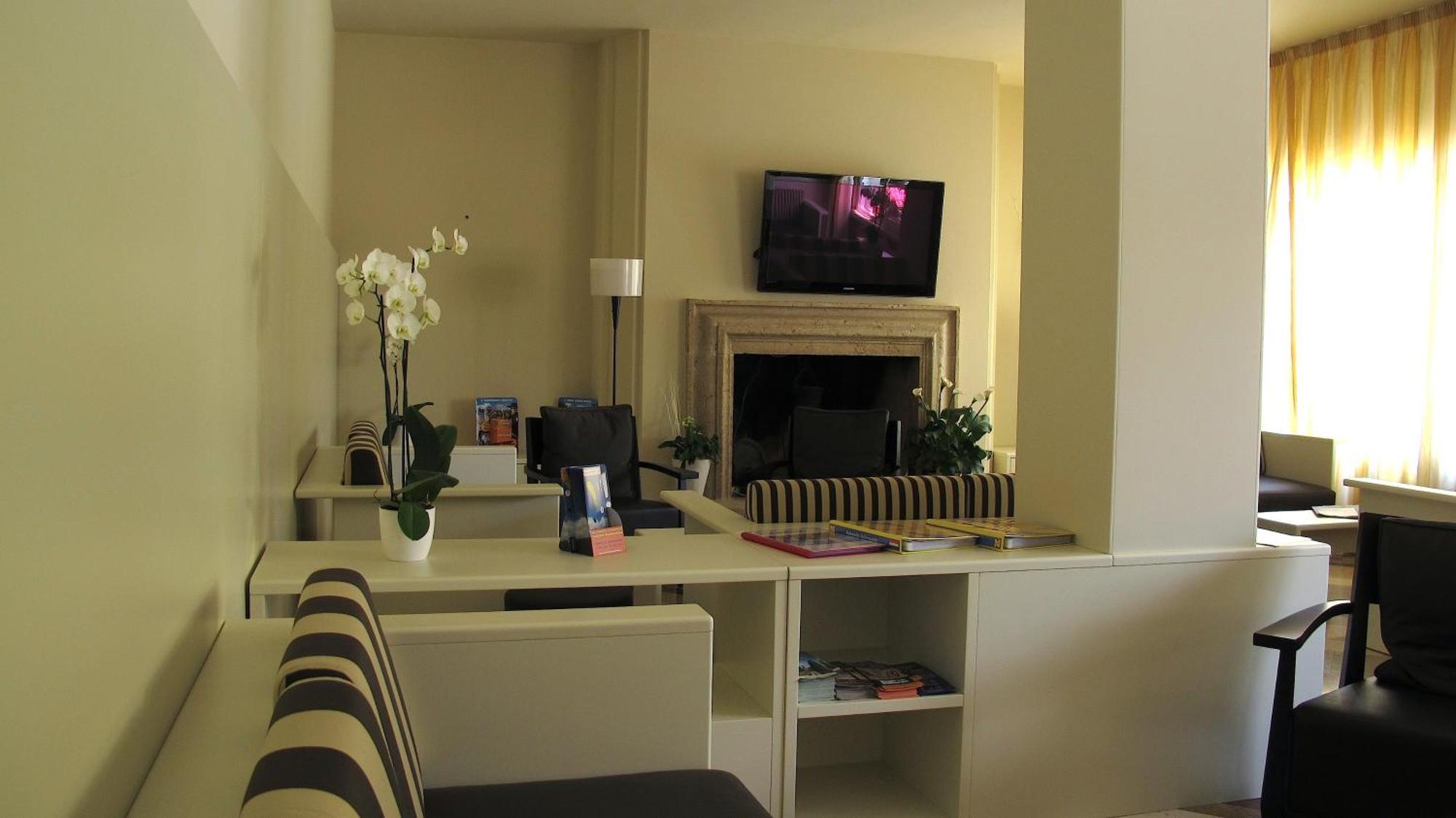 Hotel Romeo 토리델베나코 외부 사진